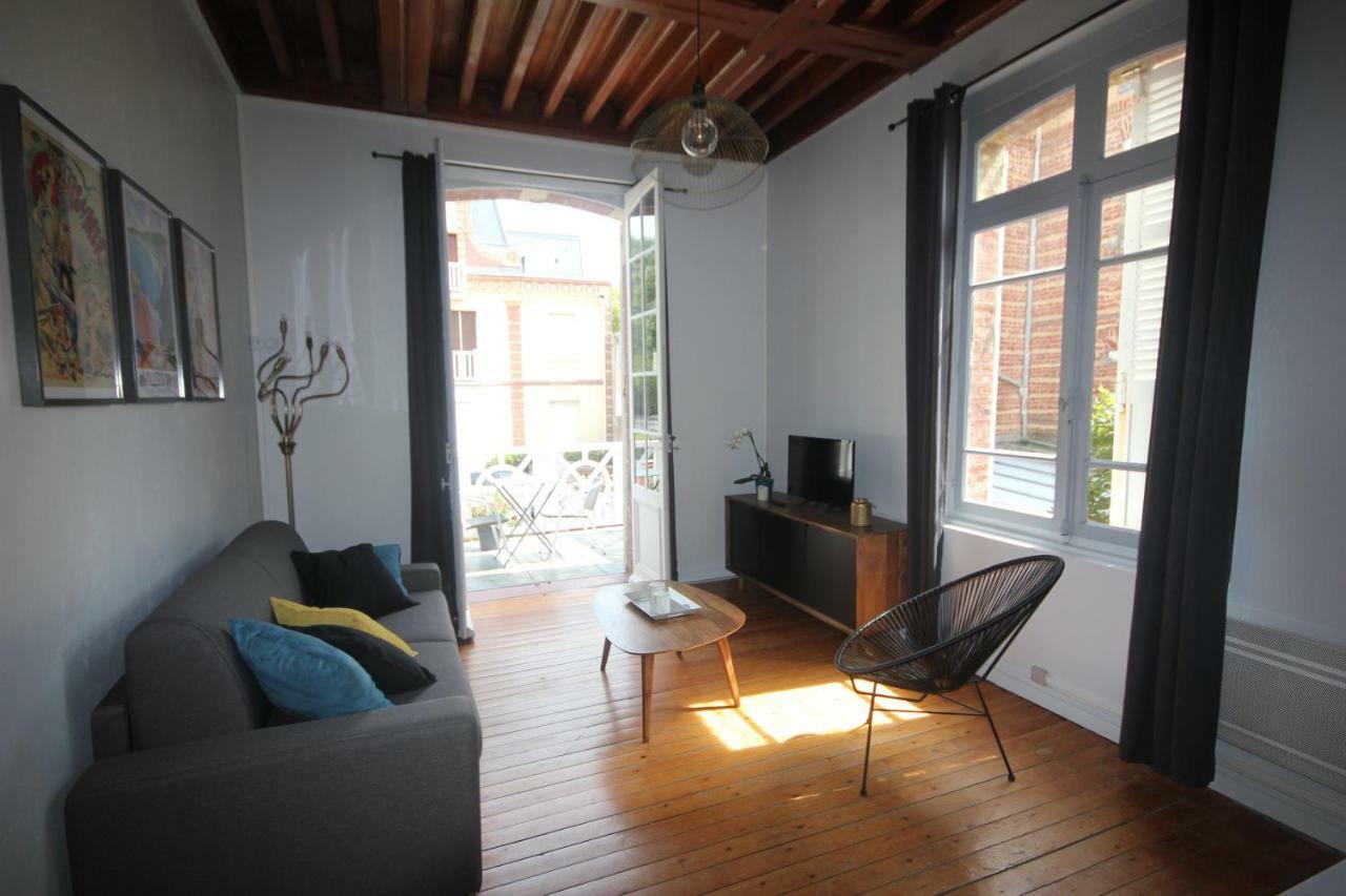 Studio + Terrasse Centre-Ville Villers Sur Mer Apartment Exterior photo